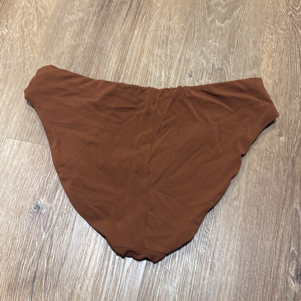 NWT bikini bottom ROBIN PICCONE - Picture 2 of 4
